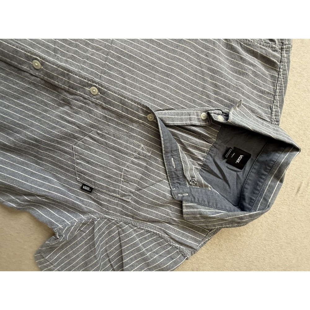 Vans Men's Small Denim Short Sleeve Button Up With Collar Pin Stripe - Picture 2 of 6